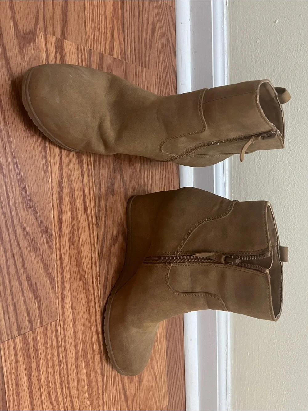 SOUL Naturalizer Tan Wedge Ankle Boots